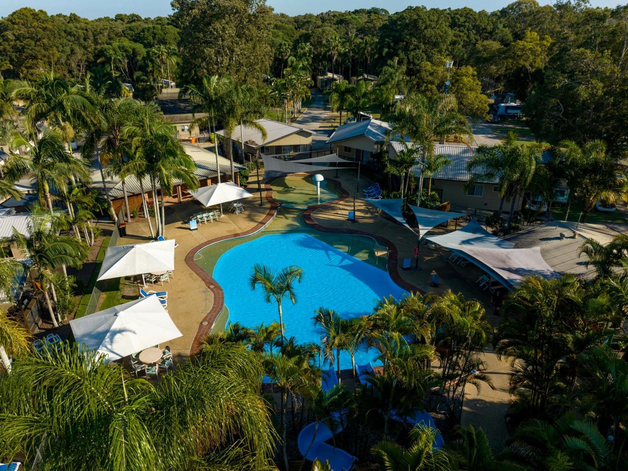 Nrma Blue Dolphin Yamba Holiday Resort Exterior photo