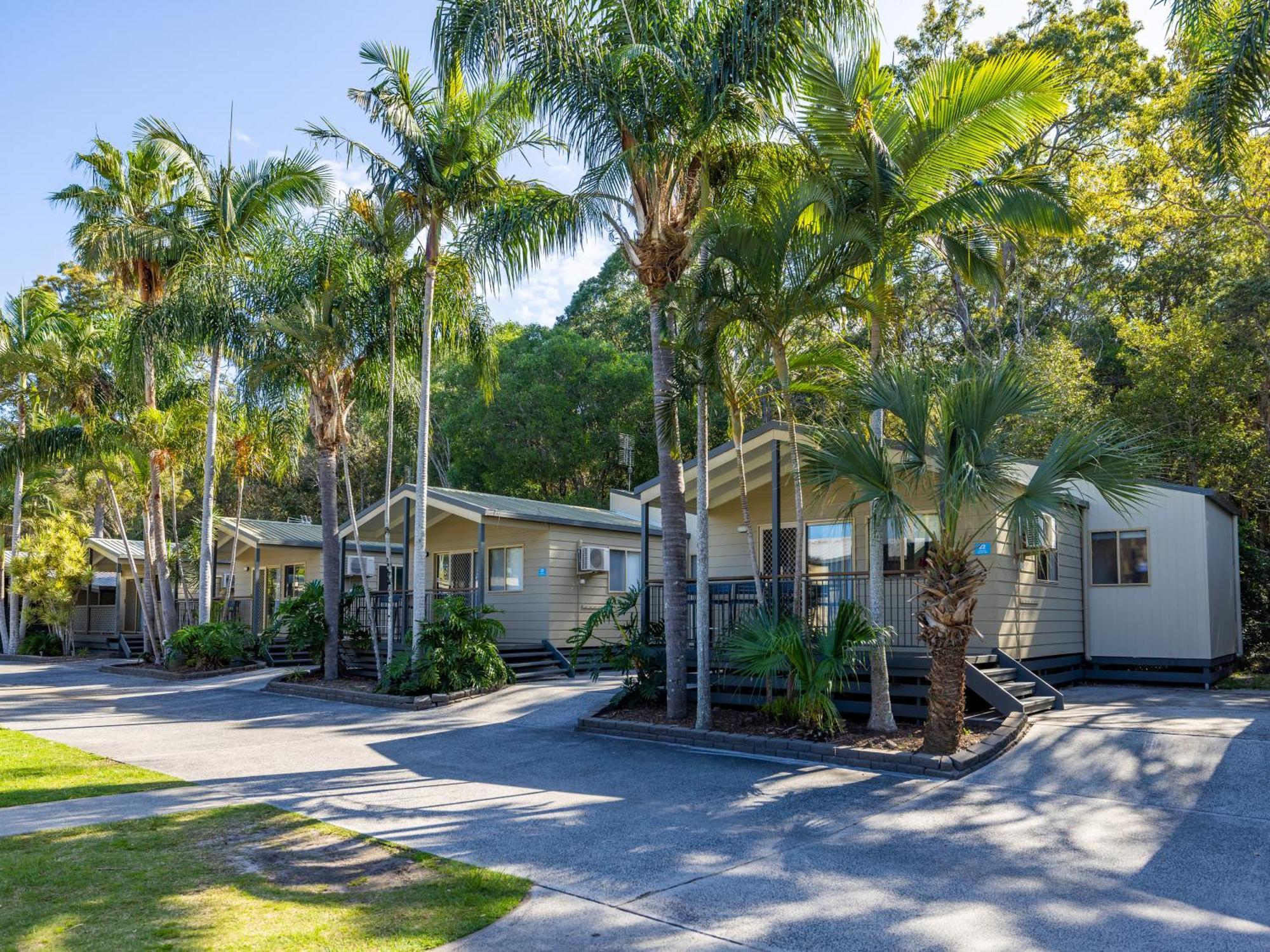 Nrma Blue Dolphin Yamba Holiday Resort Room photo